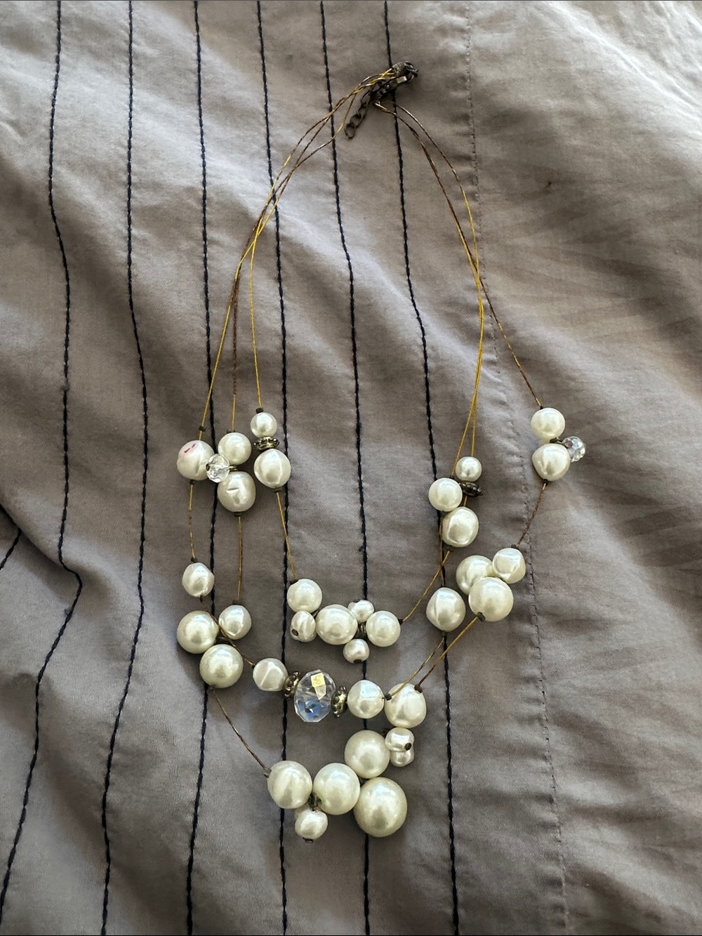 Elegant Multi-Strand Pearl Cluster Necklace - White